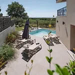 Luisa *